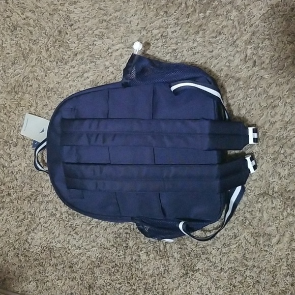 tommy bahama backpack - Picture 3 of 9